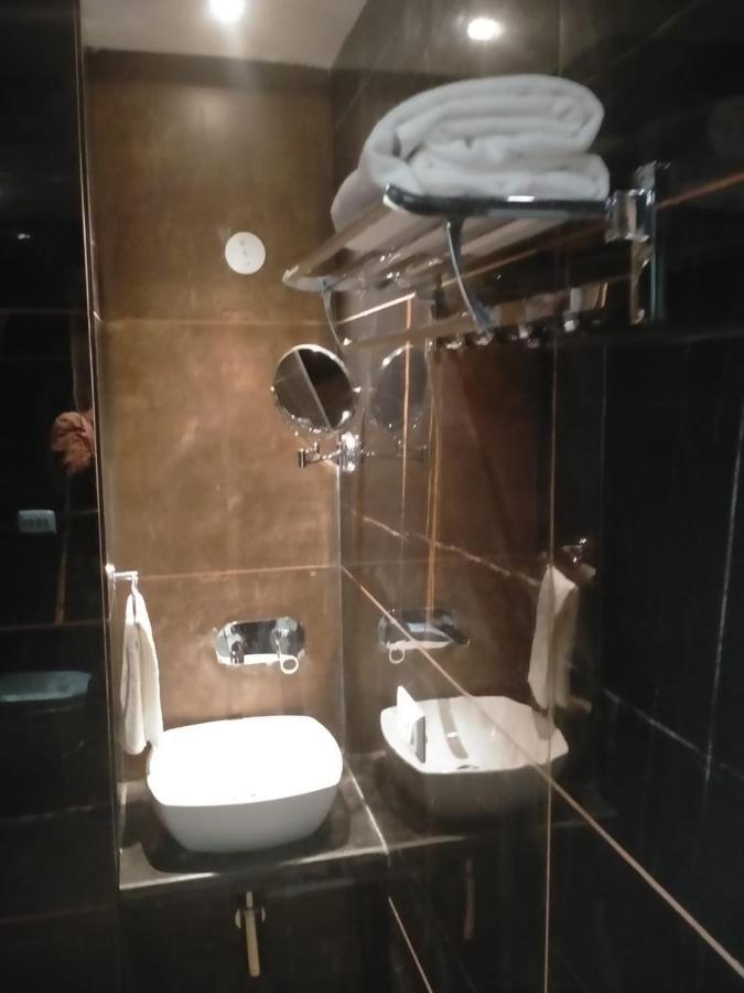 Hotel Pepper Hisar ภายนอก รูปภาพ